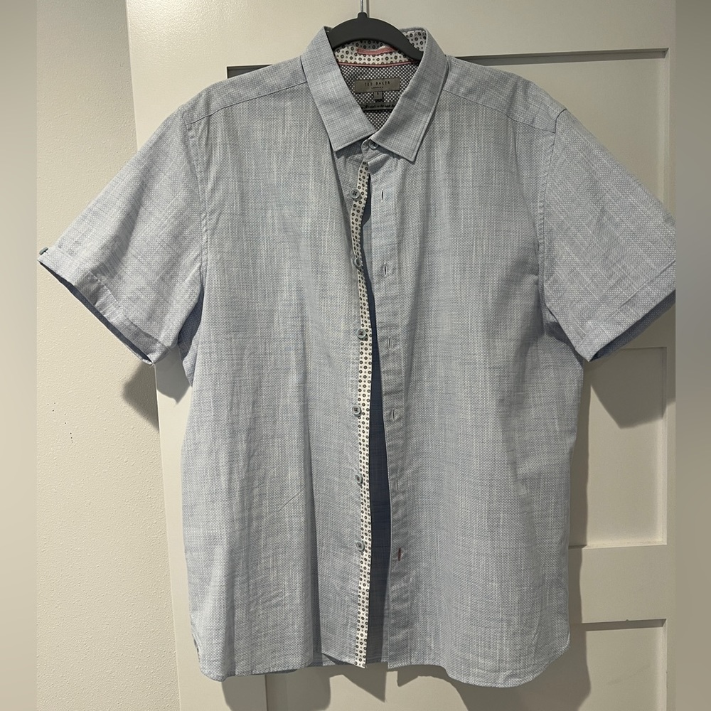 Ted Baker button up size 5 (xl)